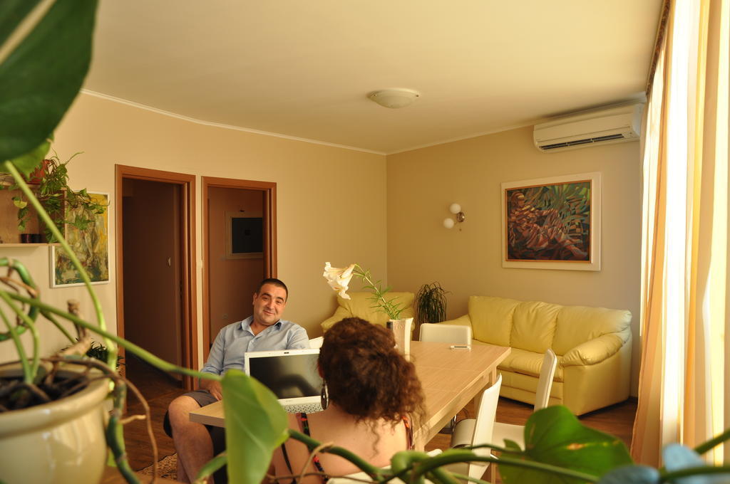ספרבה בניה Rado Apartments חדר תמונה